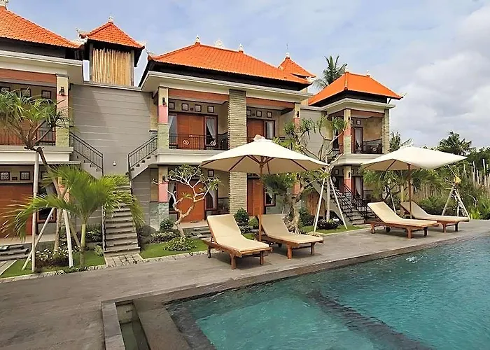 ホテル アルサ サンティ ヌサ ペニダ